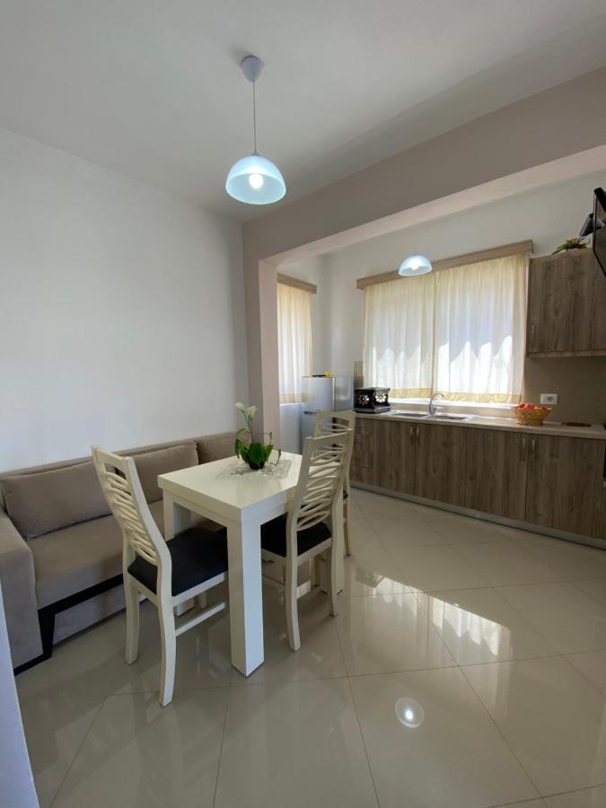 Hotel Andrea Sarandë Eksteriør bilde