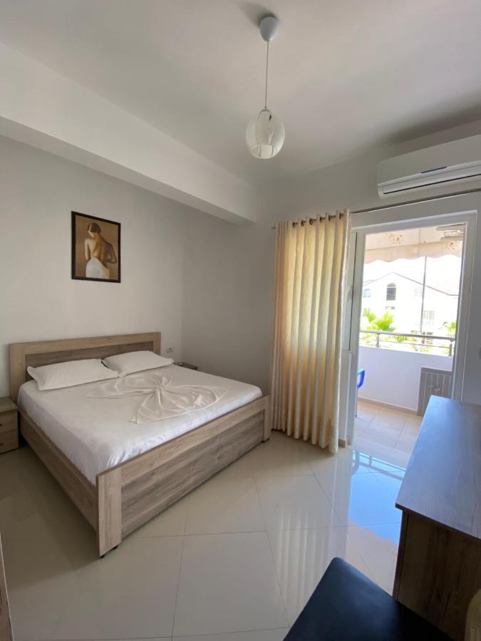 Hotel Andrea Sarandë Eksteriør bilde
