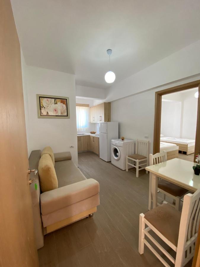 Hotel Andrea Sarandë Eksteriør bilde