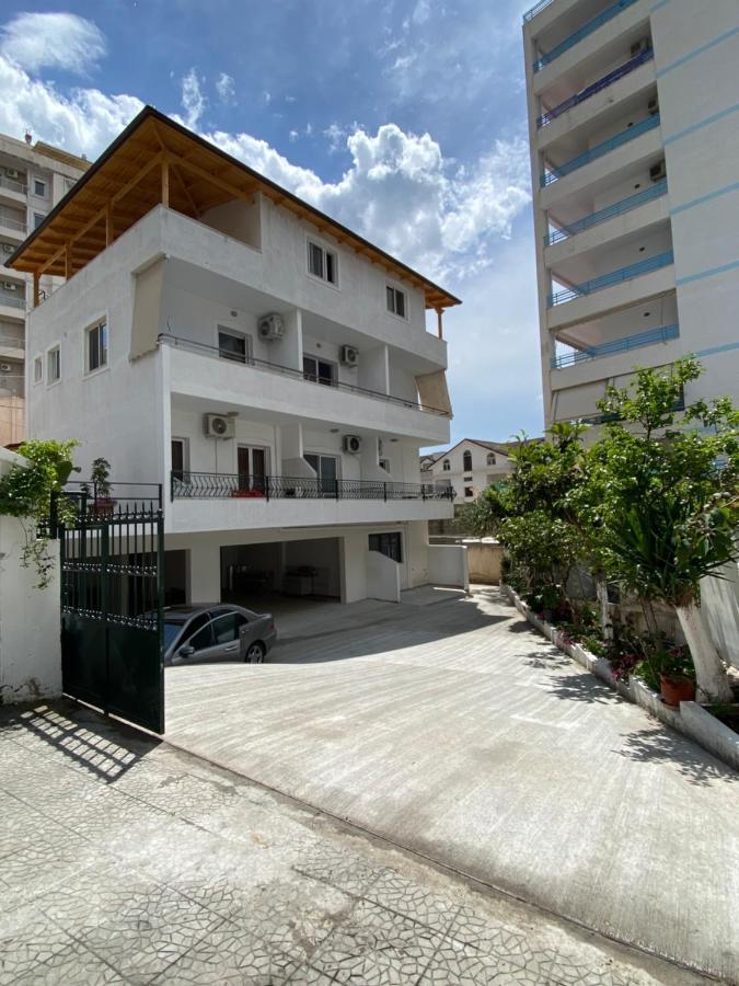 Hotel Andrea Sarandë Eksteriør bilde