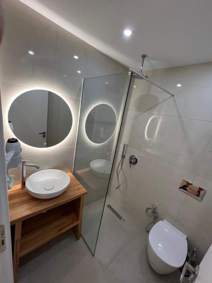 Hotel Andrea Sarandë Eksteriør bilde